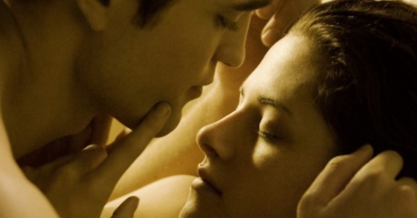 Twilight - Chapitre 4 : Révélation 1ère partie de Bill Condon sexe