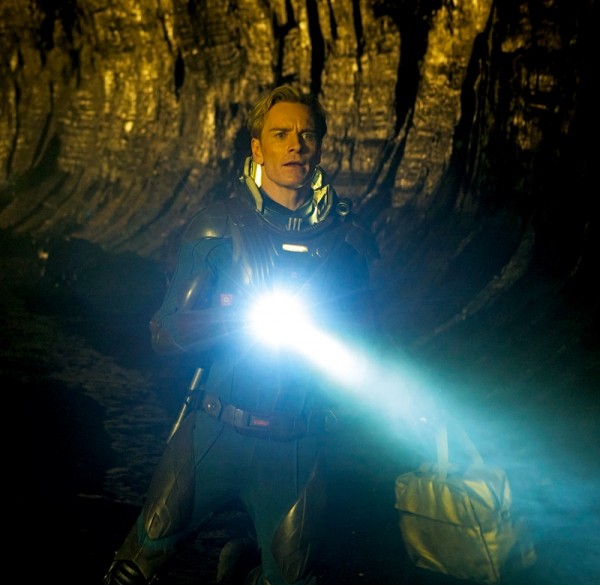 michael-fassbender-prometheus-photo-du-film