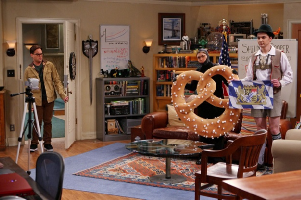 The Big Bang Theory SO5E15 "The Beta Test Initiation"