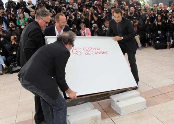 Festival de Cannes 22 mai 2012 Gustave Kervern, Benoît Delépine, Benoît Poelvoorde, Albert Duponte Le Grand Soir Montée des marches Tapis rouge