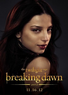 Tia dans Twilight 5