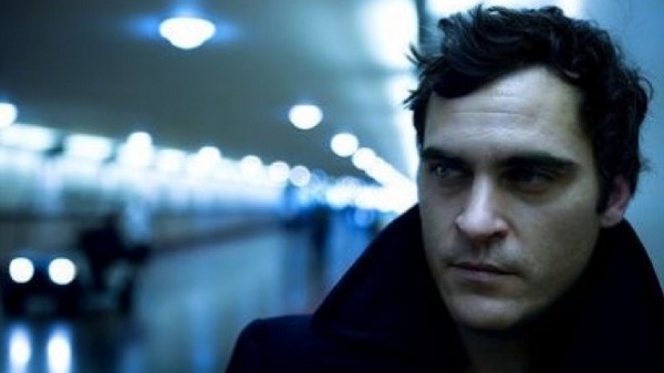 Joaquin Phoenix amoureux d'un ordinateur pour Spike Jonze