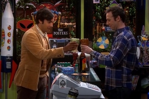 Kevin-Sussman-and-Kunal-Nayyar-in-THE-BIG-BANG-THEORY-Episode-6.01-The-Date-Night-Variable