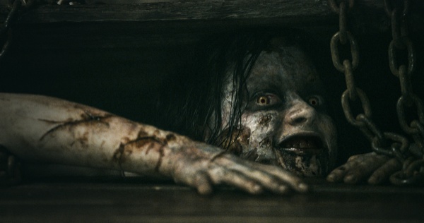 Evil Dead, le trailer non censuré d'un remake sanglant