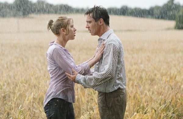 avec Jonathan Rhys-Meyers dans Match Point