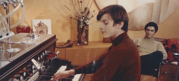 Jacques Perrin au pianocktail
