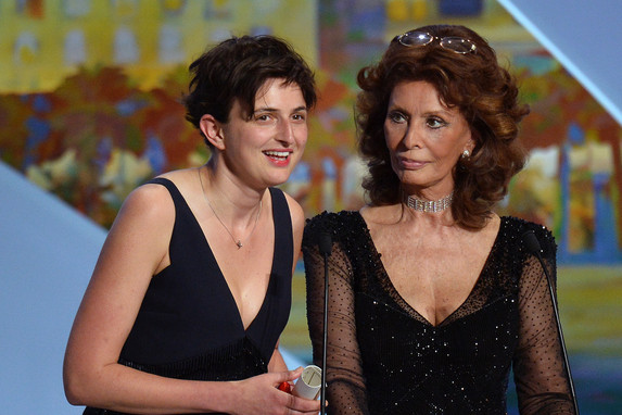 Alice Rohrwacher et Sophia Loren (© AFP / A. Pizzoli) lors du palmarès du dernier Festival de Cannes 
