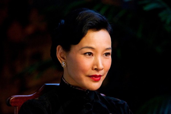 Joan Chen dans le téléfilm Hemingway & Gellhorn