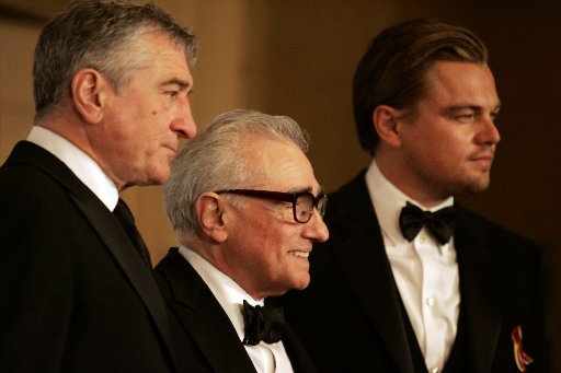 Martin Scorsese prévoit de réunir ses deux acteurs iconiques, Léonardo DiCaprio et Robert de Niro ! dans Films series - News de tournage de-niro-scorsese-di-caprio-01