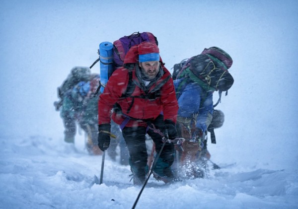 Jason Clarke dans Everest
