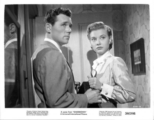 Howard Duff et Peggy Dow