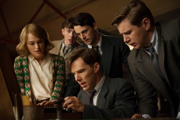 Keira Knightley, Matthew Beard, Matthew Goode, Benedict Cumberbatch et Allen Leech  dans The Imitation Game