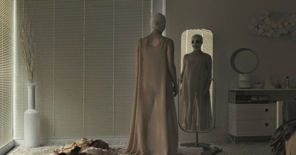 ich seh, ich seh (goodnight, mommy) 01 (1)