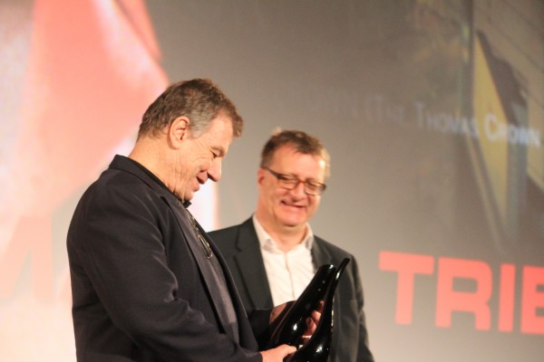 John Mac Tiernan à Beaune, avec Jean-François Rauger,  programmateur de la Cinémathèque Française qui a rendu hommage au cinéaste en septembre 2014