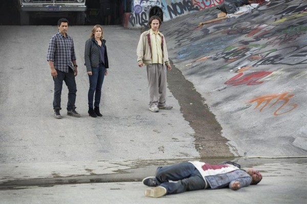 walking dead spin off 02 CLIFF CURTIS KIM DICKENS FRANK DILLANE