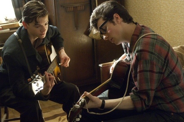 Thomas Brodie Sangster nowhere boy 01