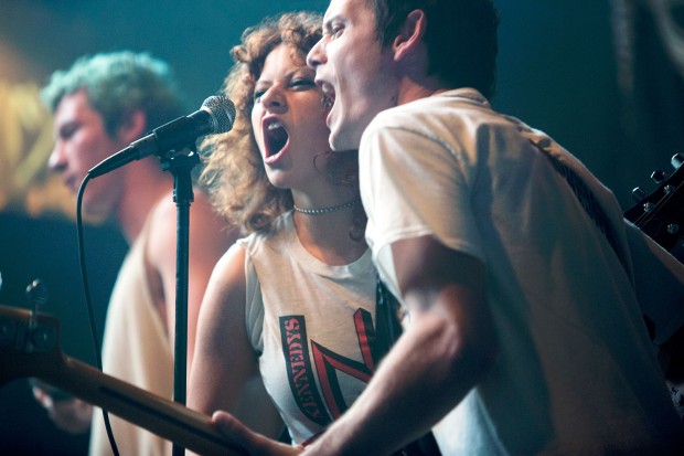 Callum Turner, Alia Shawkat et Anton Yelchin