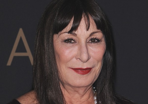 AnjelicaHuston