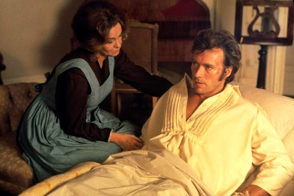 Geraldine Page et Clint Eastwood dans Les Proies 