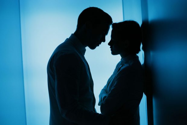 equals-kristen-stewart-nicholas-hoult-03