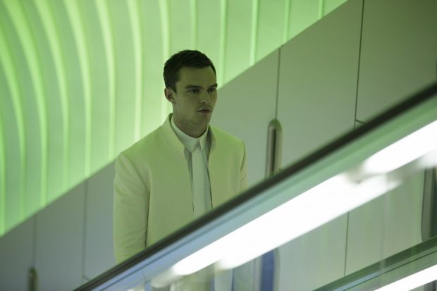 equals-nicholas-hoult-01