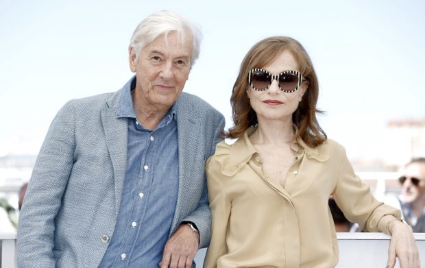 Paul Verhoeven et Isabelle Hupert pour le photocall de Elle lors du Festival de Cannes 2016 (© Mathilde Petit / FDC)