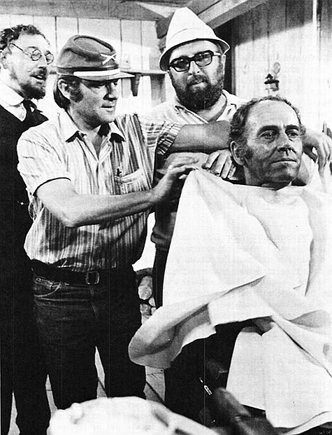 Tonino Valerii, Sergio Leone et Henry Fonda sur le tournage de Mon nom est personne