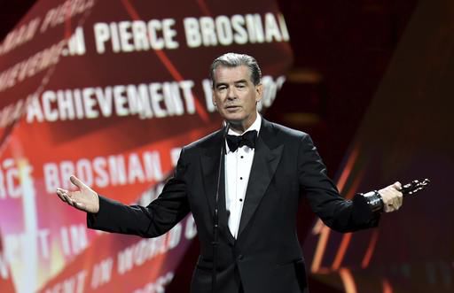 pierce-brosnan-efa-2016