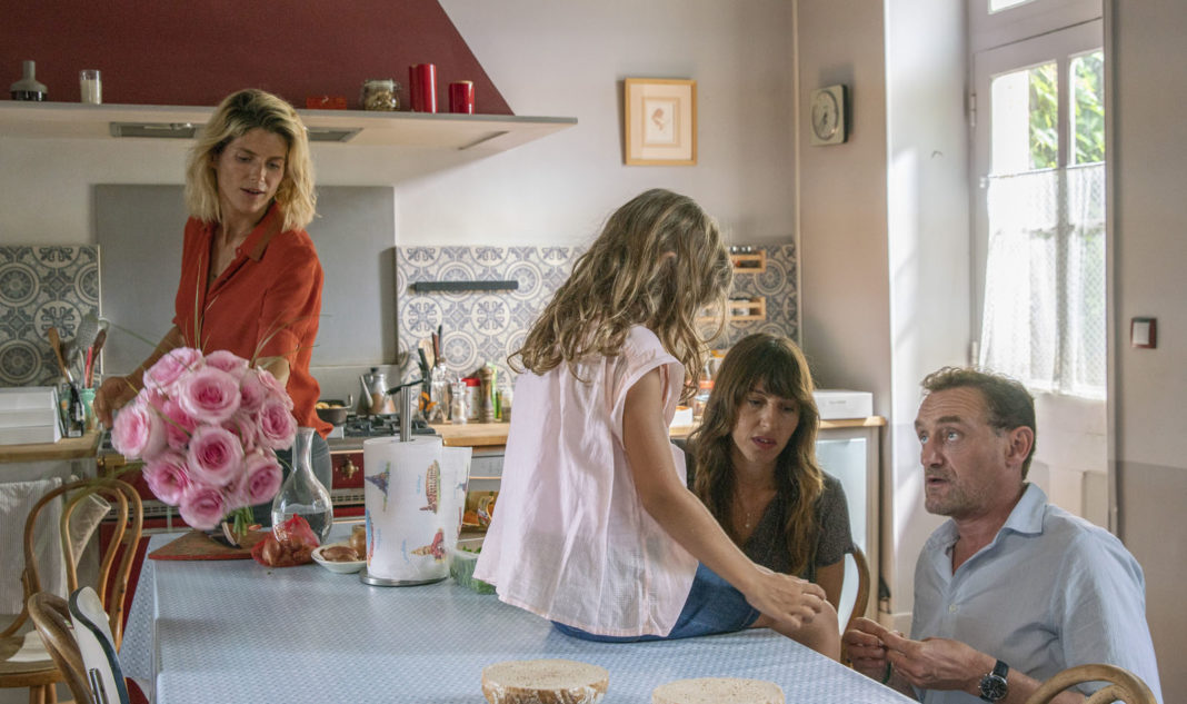 Film Je Voudrais Que Quelqu Un M Attende Sortie DVD : Je voudrais que quelqu'un m'attende quelque part