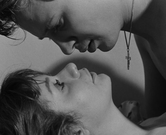 Critique : Le Péché suédois