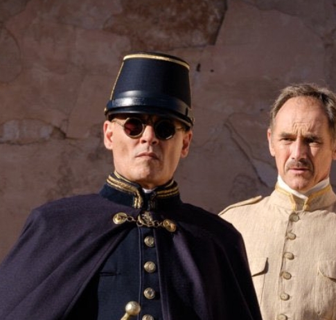 Critique : Waiting for the Barbarians