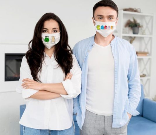 Masques avec des dessins de vos séries préférées : où les trouver