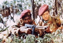 Test DVD : Les 7 bérets rouges + Écorchés vifs