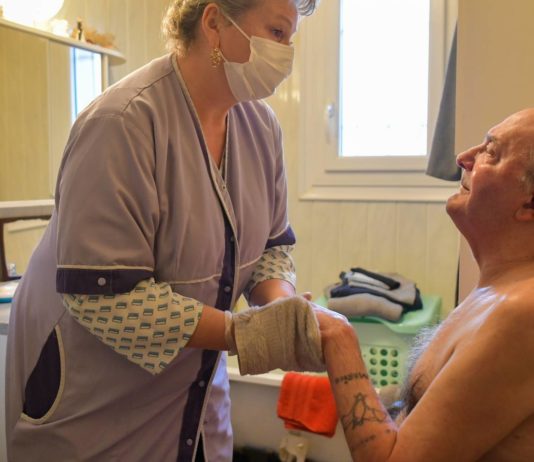 Critique : Debout les femmes !