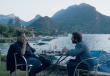 Critique Express : Enquête sur un scandale d’état