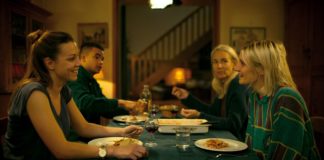 Critique Express : A la folie