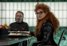 Critique Express : Compétition officielle