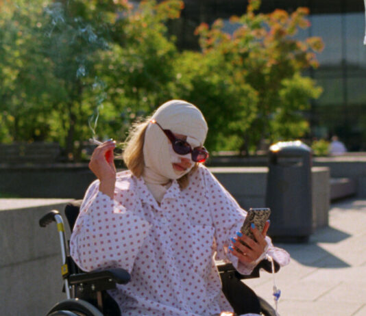 Critique Express : Sick of myself