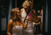 Critique Express : How to have sex