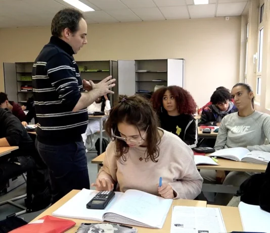 Critique : Le monde est à eux