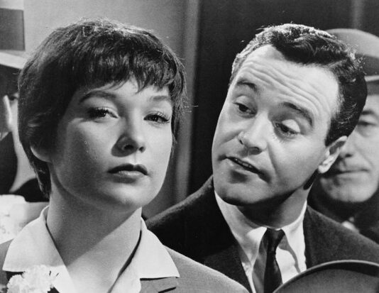 Critique : La Garçonnière