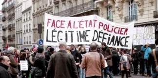 Critique Express : Le repli