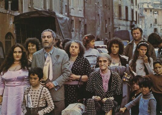 Critique : Affreux sales et méchants