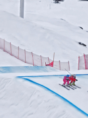 Comment l’introduction des filets de protection en ski alpin a réduit les blessures graves sur les pistes les plus rapides