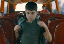 Critique Express : The Sea